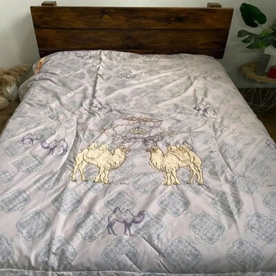 Ковдра з верблюжої вовни 200х230см.