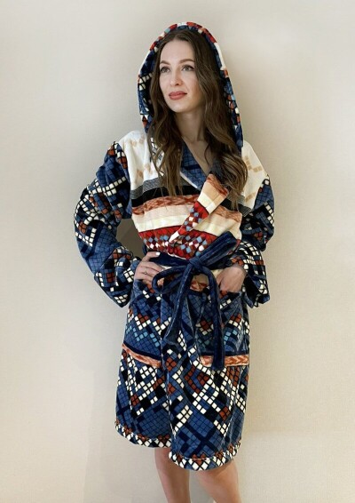 Халат флісовий з капюшоном - М, довжина 100 см. "Народний орнамент"