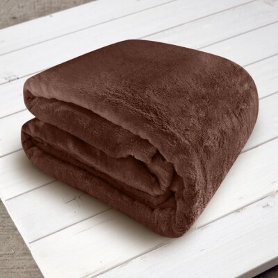 Плед з мікрофібри однотонний "ELWAY" 150х210 см. "Шоколад"